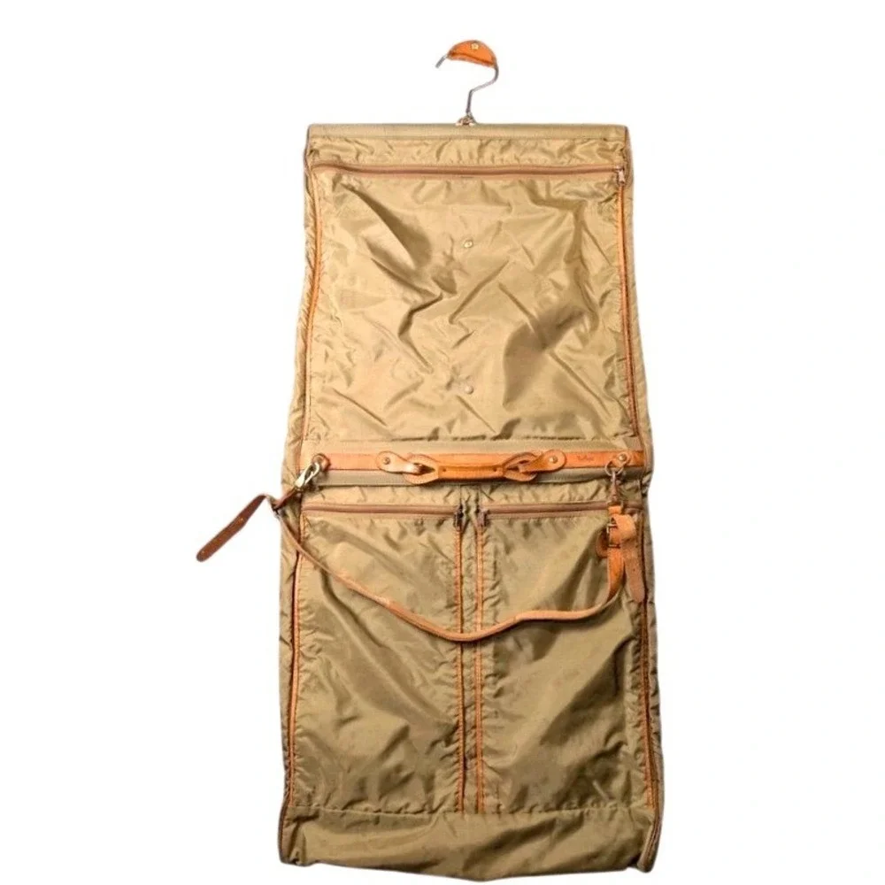 VTG. Hartmann Luggage~Tan Nylon/Belting Leather Trim Folding Garment Travel Bag